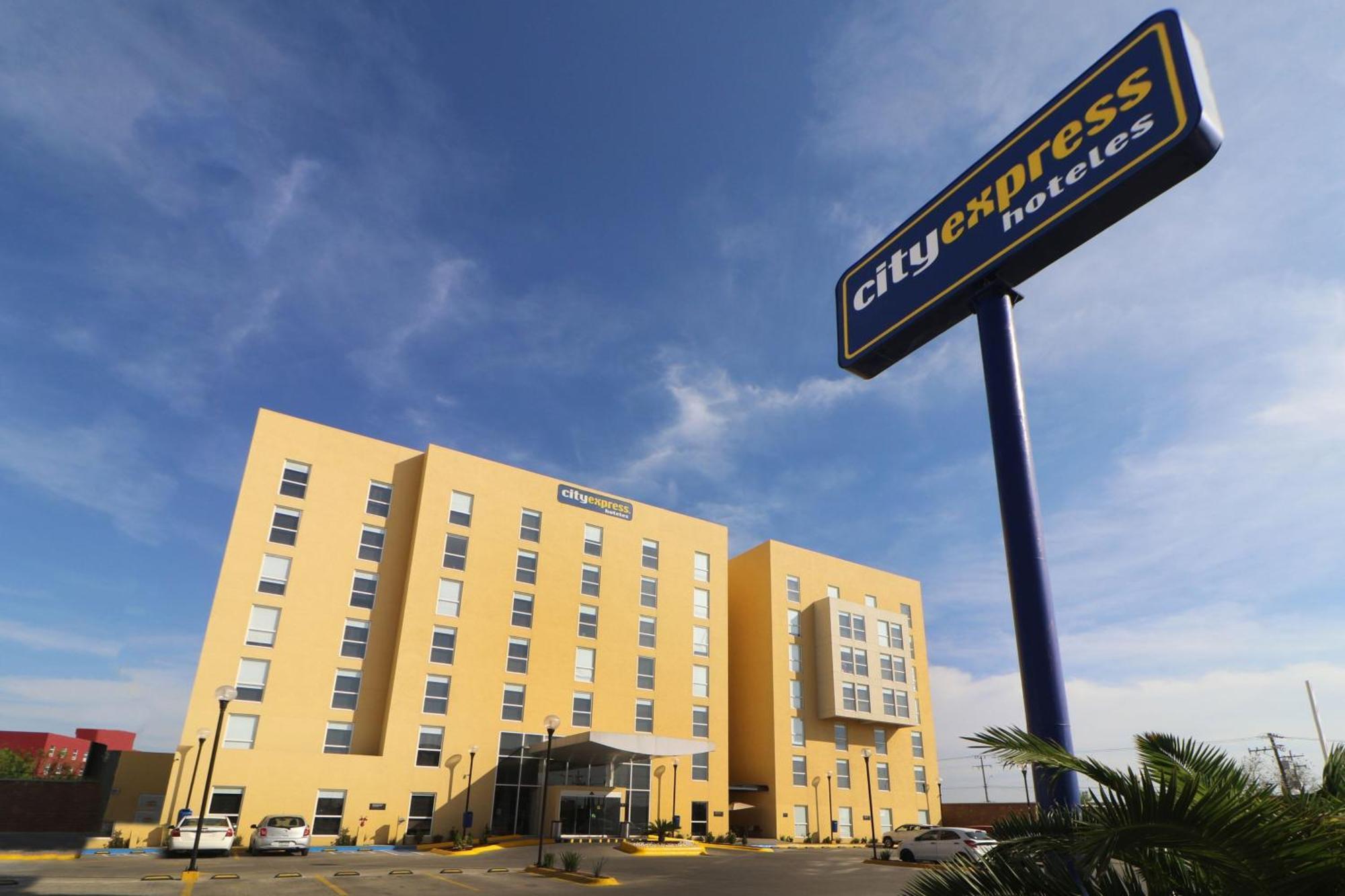 City Express By Marriott Piedras Negras Exterior photo